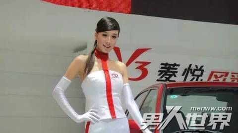 李佳