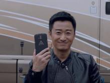 战狼2冷锋用的什么手机 吴京同款手机性能介绍