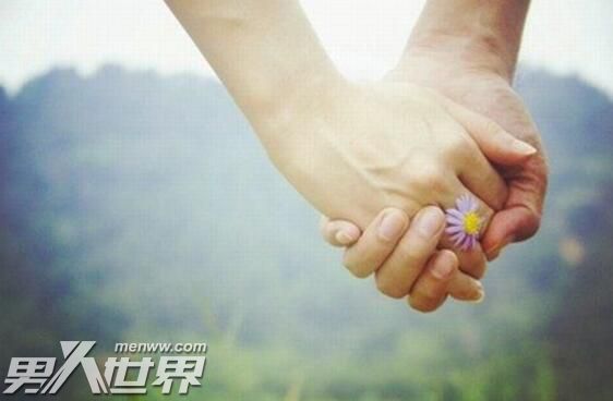 和女生约会什么时候可以牵手