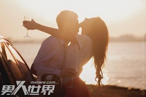 男人最渴望被吻哪里