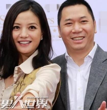 赵薇离婚后女儿给了谁