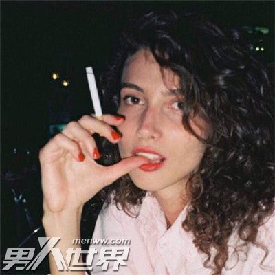 婚外恋的女人爱的是谁