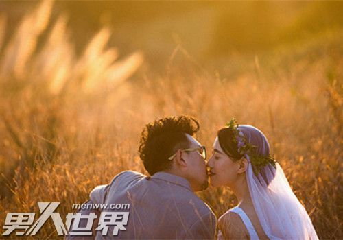 男人朋友圈不发老婆照片