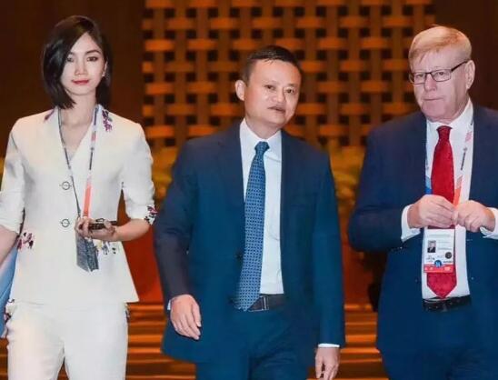 阿里离职女高管回应