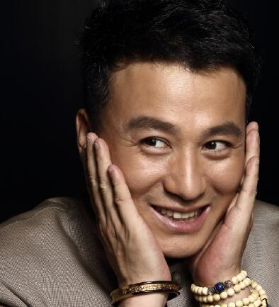 芝麻胡同秉聪是什么人