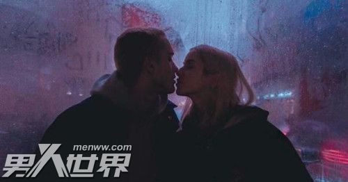 男女对视来电什么感觉