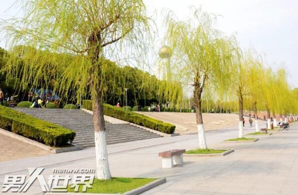 约女生出去玩什么比较合适
