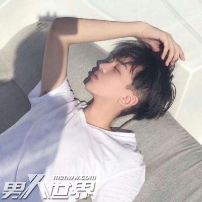 为什么男人的朋友圈没有自己的老婆