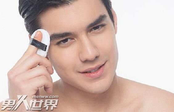 鼻翼两边特别容易出油怎么办