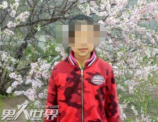 大连13岁男孩杀害女童案开庭