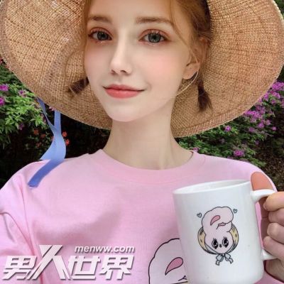 女生默认你追她的表现