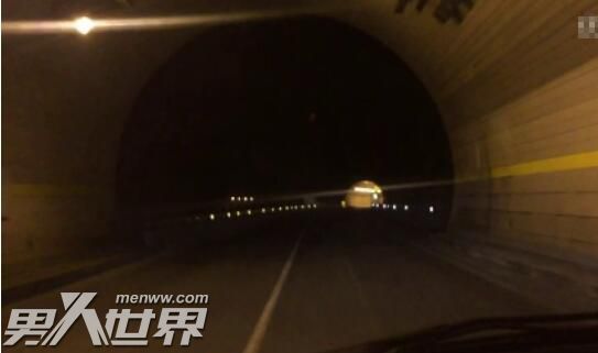 秦岭隧道灵异事件挖出大蛇