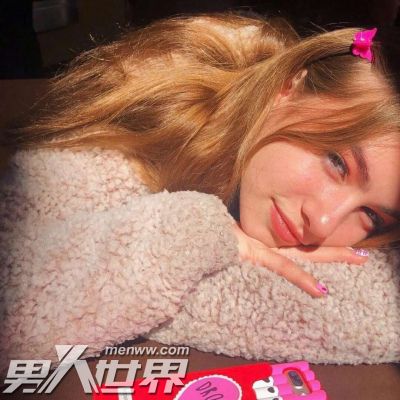 女生相亲迟到说明什么