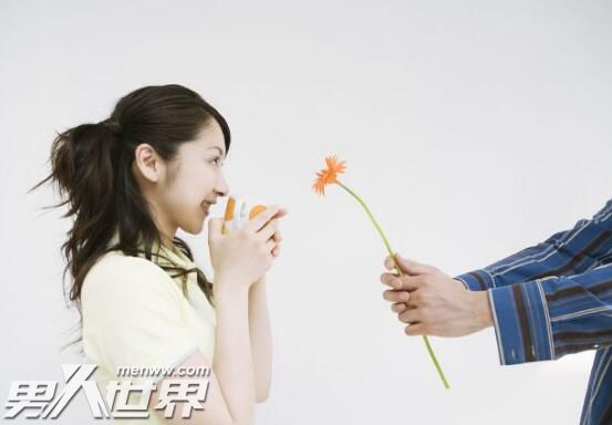 女生喜欢你却不表白什么心理