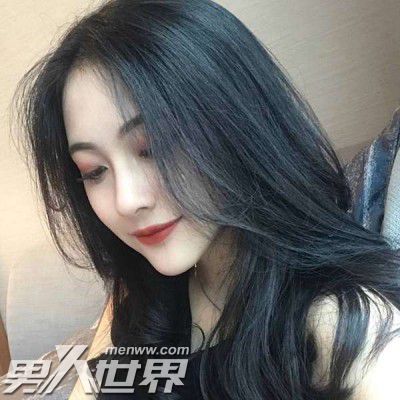 牵过手的女生态度突然变冷