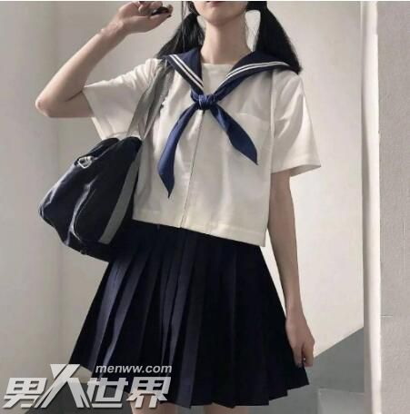 男生为什么喜欢看女生穿jk