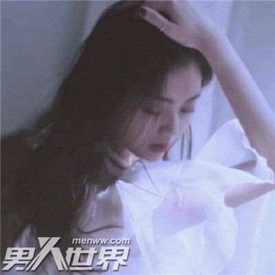 男生亲女生耳朵是什么意思