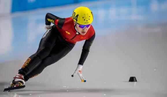 短道速滑为什么要背手