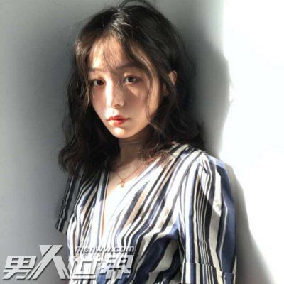 女生躲避男生的眼神是为什么