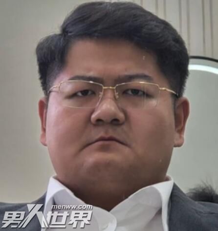 25岁男子长相成熟常被误认为42岁